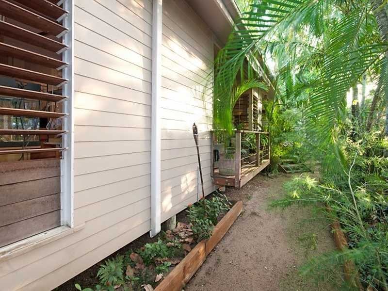 2/86 Little Street, Manunda QLD 4870