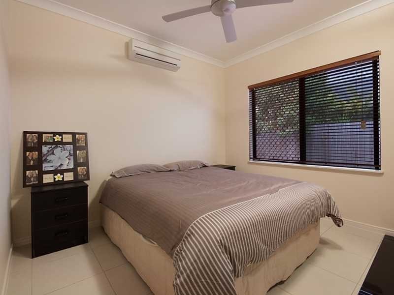 9 McBride Street, Redlynch QLD 4870