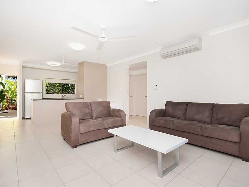 1/68 Charles Street, Parramatta Park QLD 4870