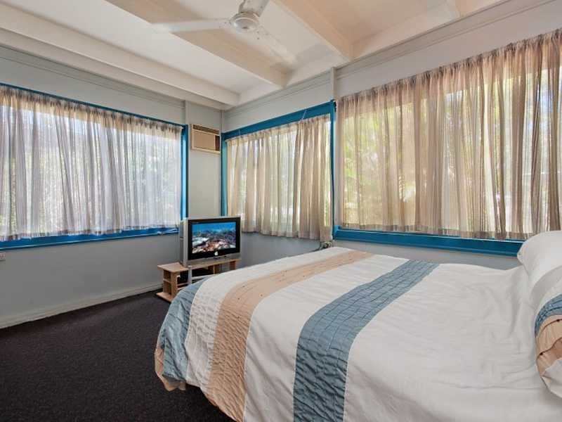 20 Daphne Street, Redlynch QLD 4870