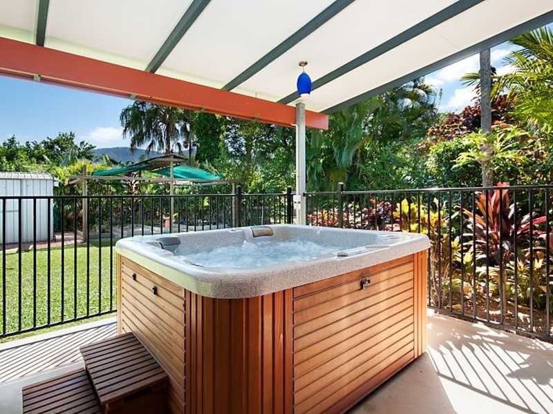 15 Grevillea Street, Mooroobool QLD 4870