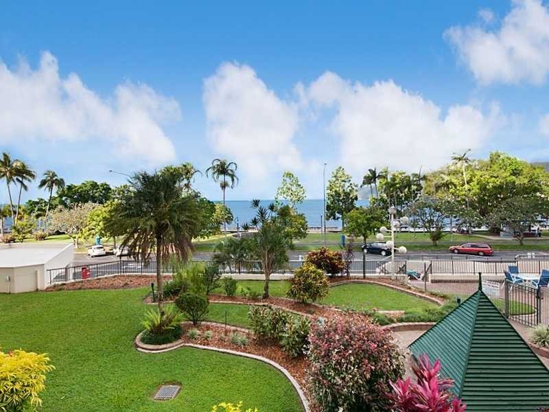 7/107 Esplanade, Cairns City QLD 4870