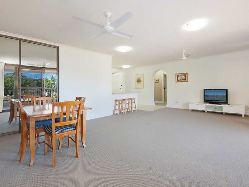 7/107 Esplanade, Cairns City QLD 4870