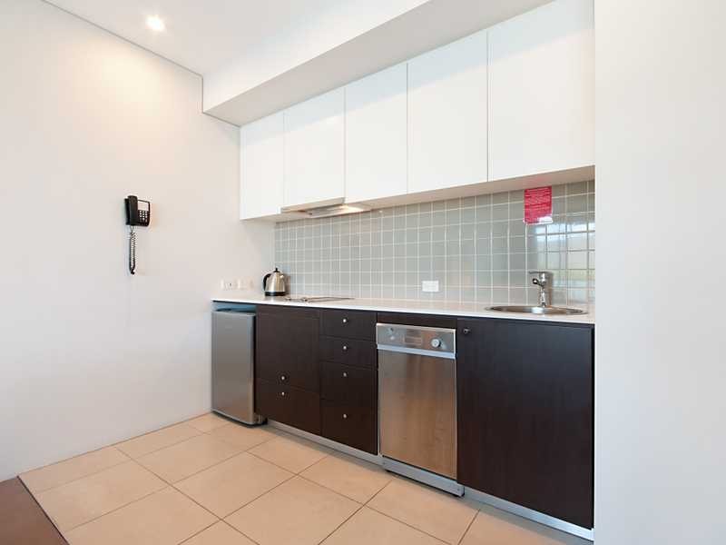 204/1 Marlin Parade, Cairns City QLD 4870