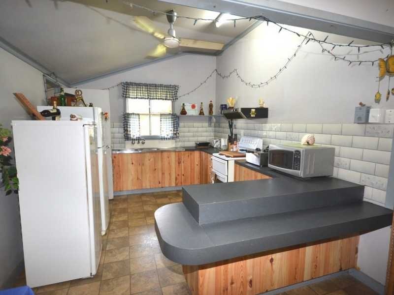 42 Barr Street, Edmonton QLD 4869