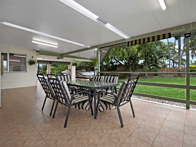 9 Mabel Street, Mount Sheridan QLD 4868