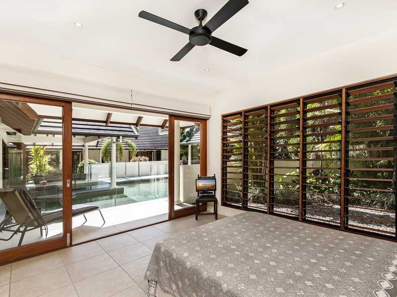 2 ‘The Sands’ Barrier Street, Port Douglas QLD 4877