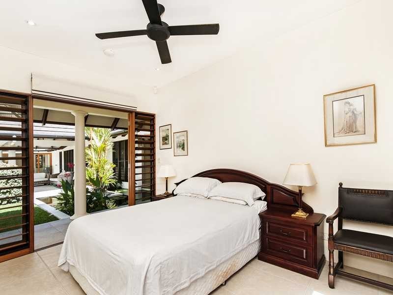2 ‘The Sands’ Barrier Street, Port Douglas QLD 4877