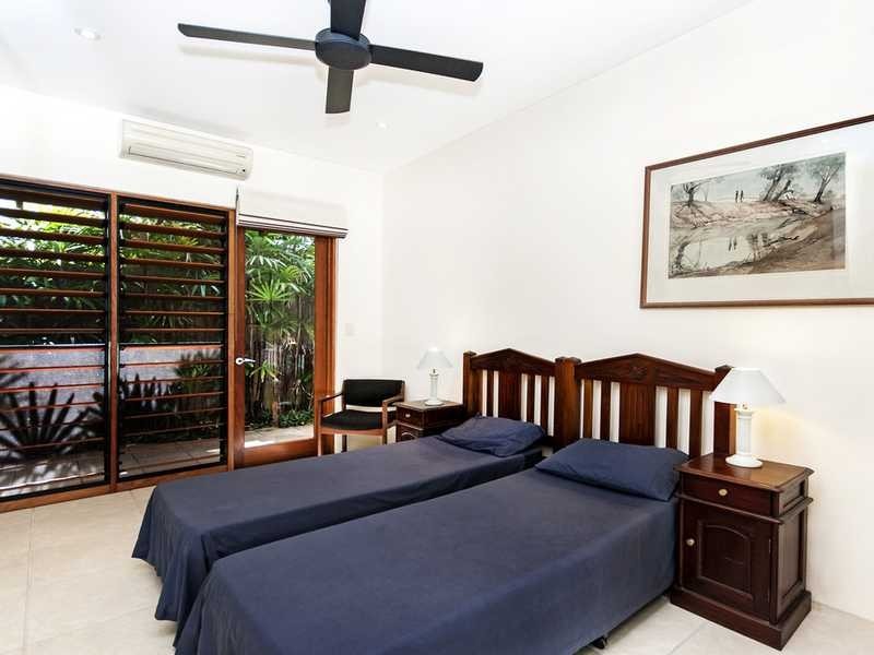 2 ‘The Sands’ Barrier Street, Port Douglas QLD 4877