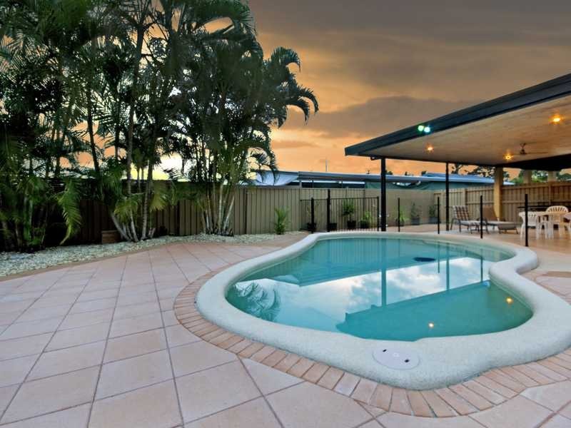 52 Boden Street, Edge Hill QLD 4870