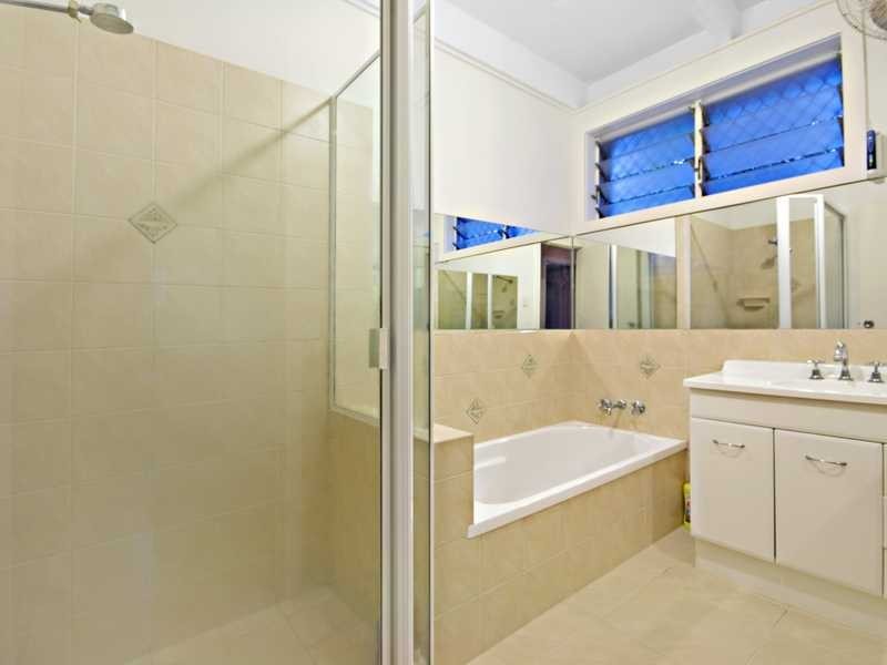 52 Boden Street, Edge Hill QLD 4870
