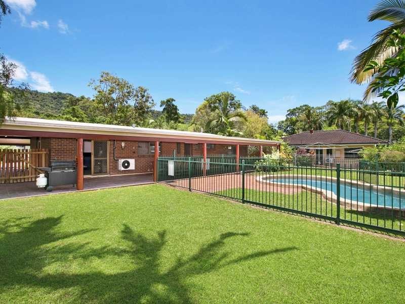 2 Lomond Close, Edge Hill QLD 4870