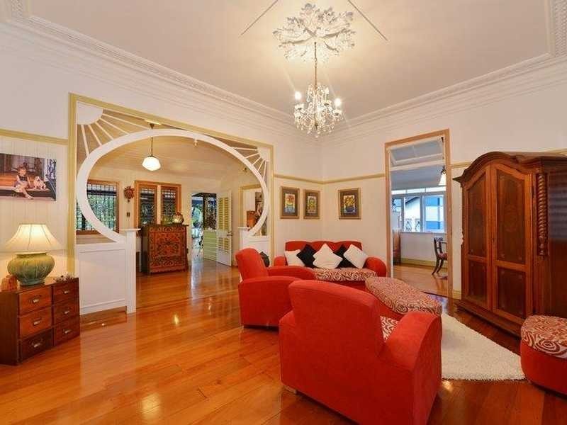 32 Smith Street, Cairns North QLD 4870