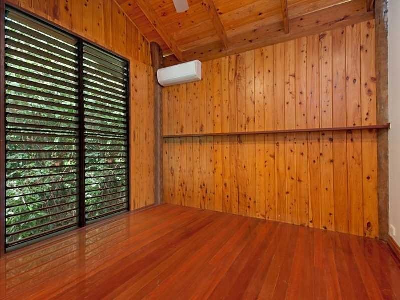 13 Licuala Close, Kamerunga QLD 4870