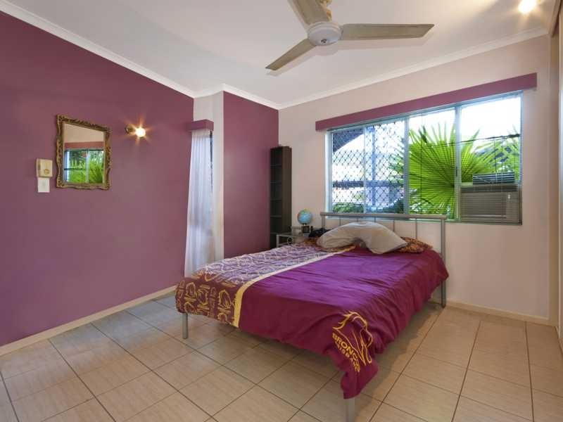 2/105 Collins Avenue, Edge Hill QLD 4870