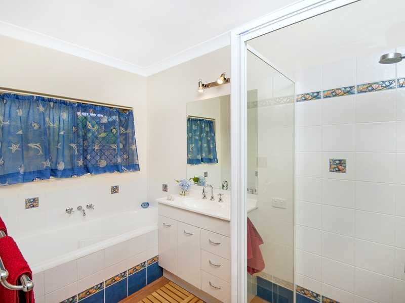 27 Alpinia Terrace, Mount Sheridan QLD 4868