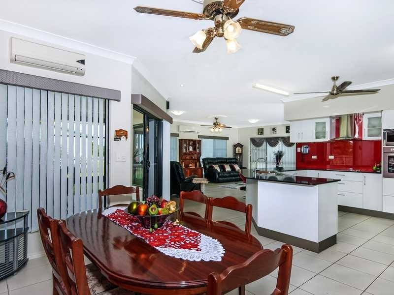 28 Tate Street, Kurrimine Beach QLD 4871