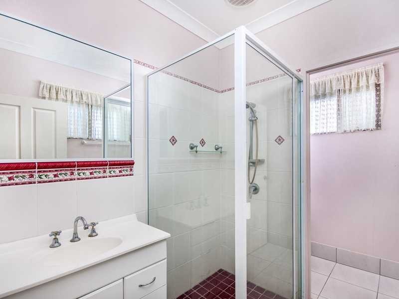 28 Tate Street, Kurrimine Beach QLD 4871