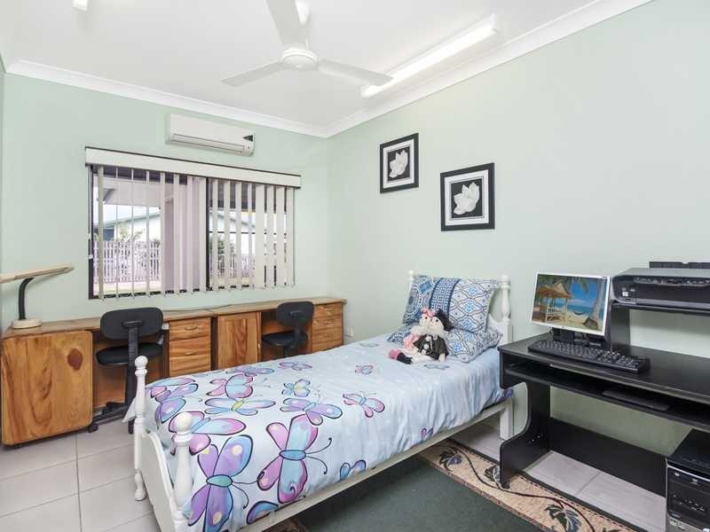 28 Tate Street, Kurrimine Beach QLD 4871