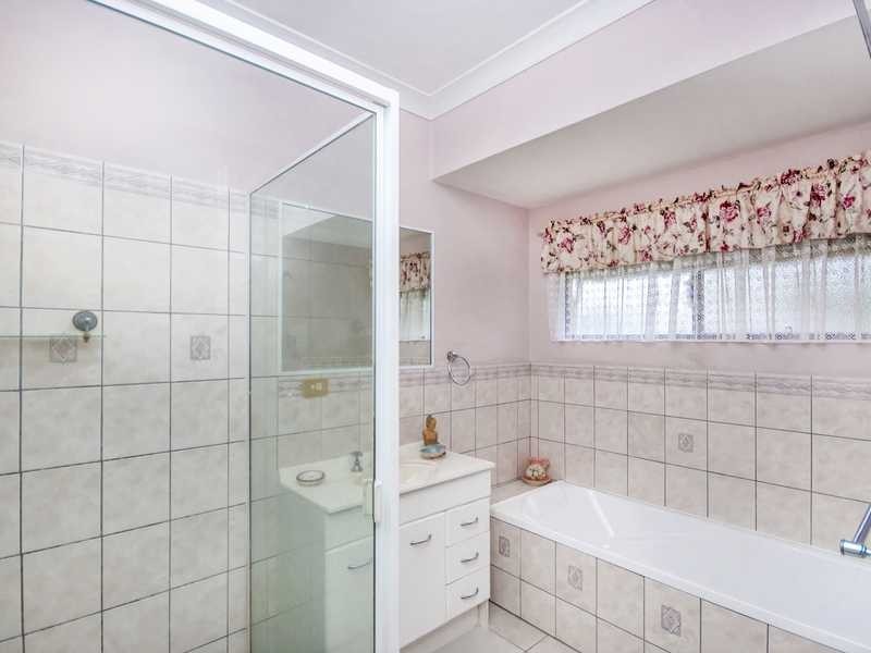 28 Tate Street, Kurrimine Beach QLD 4871