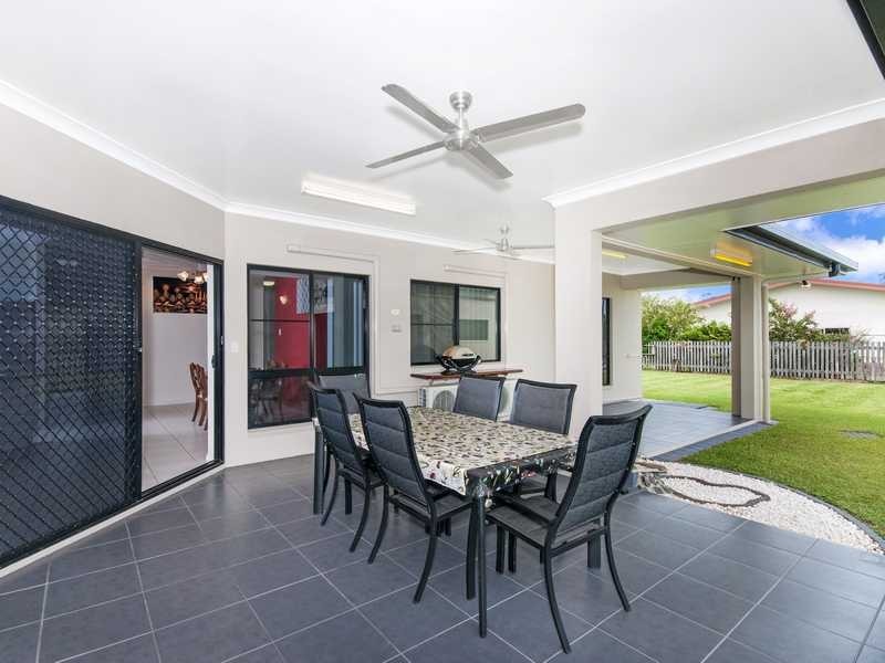 28 Tate Street, Kurrimine Beach QLD 4871