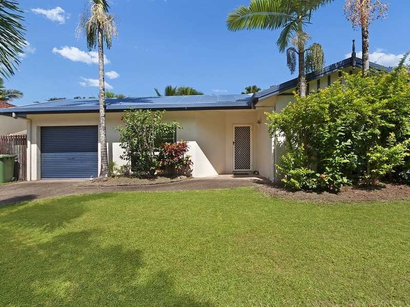 16 Opaline Close, Brinsmead QLD 4870