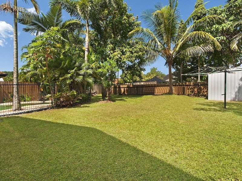 16 Opaline Close, Brinsmead QLD 4870