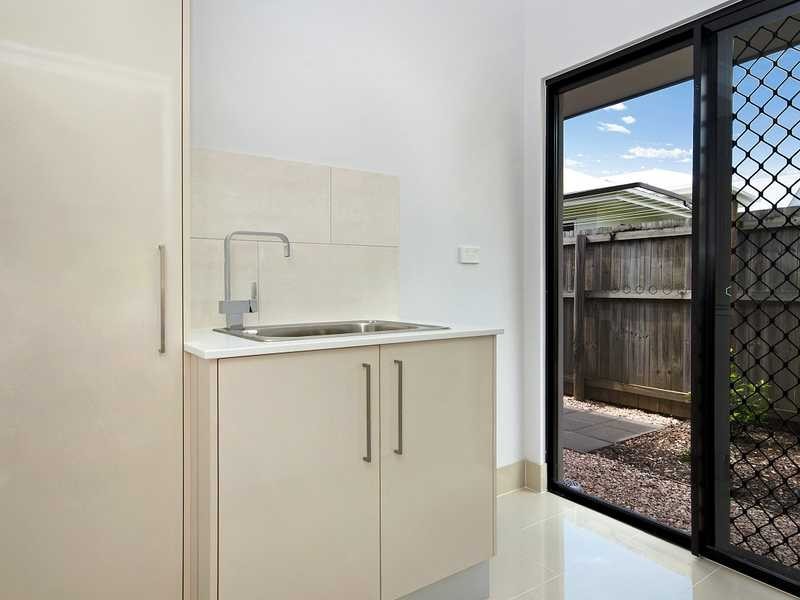 24 Mcbride Street, Redlynch QLD 4870