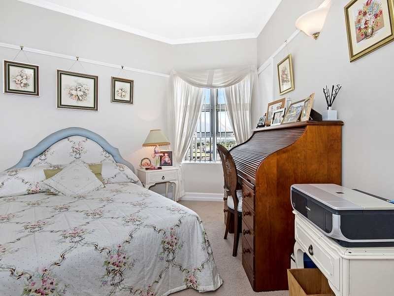 27/73 Spence Street, Cairns City QLD 4870