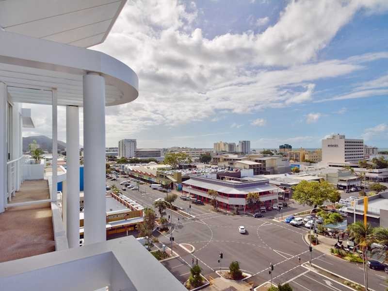 27/73 Spence Street, Cairns City QLD 4870