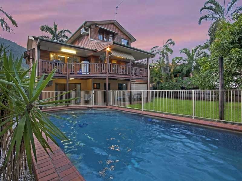 168 Harvey Road, Redlynch QLD 4870