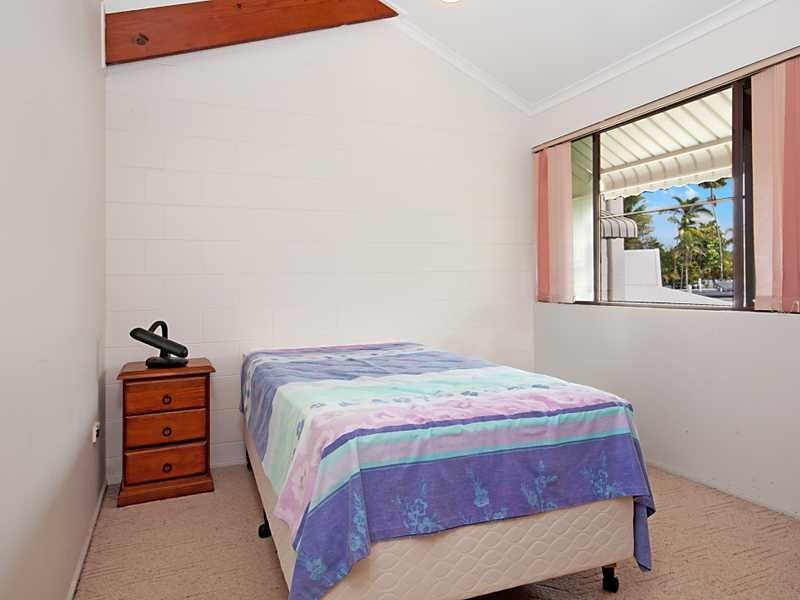 69 Wattle Street, Yorkeys Knob QLD 4878