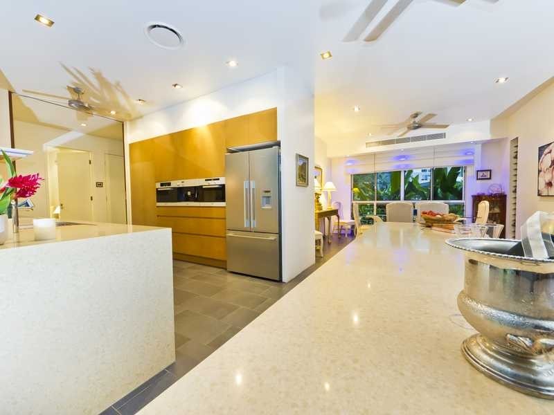 1 Argentea Boulevard, Palm Cove QLD 4879