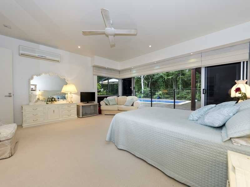 1 Argentea Boulevard, Palm Cove QLD 4879