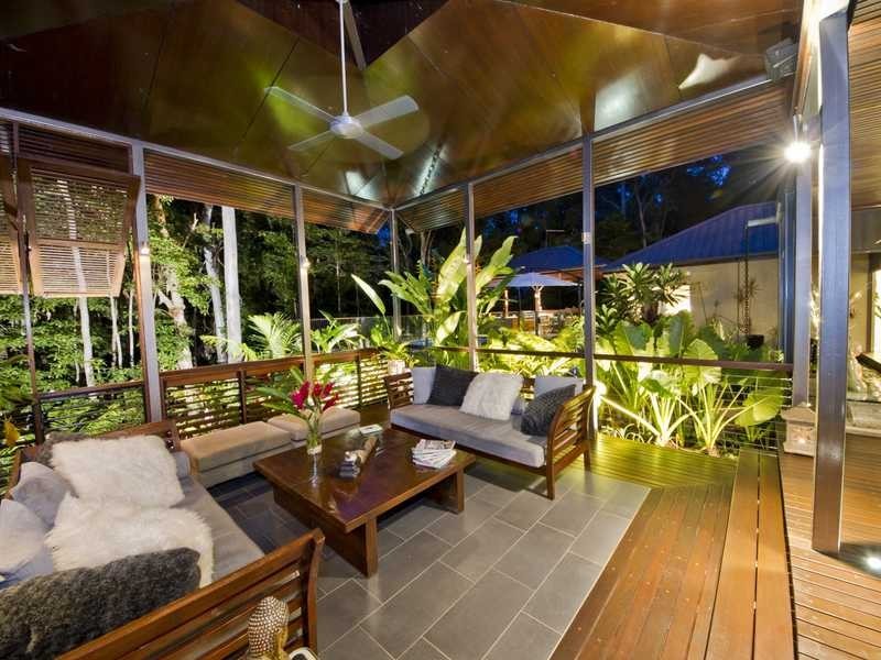 1 Argentea Boulevard, Palm Cove QLD 4879