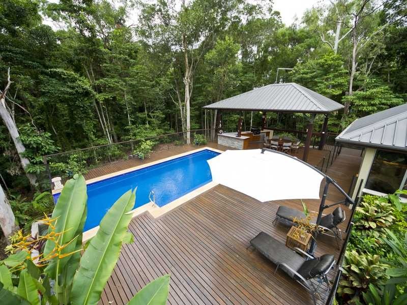 1 Argentea Boulevard, Palm Cove QLD 4879