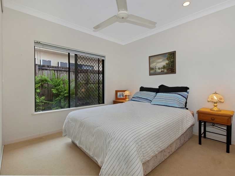 4 Howie Close, Kewarra Beach QLD 4879