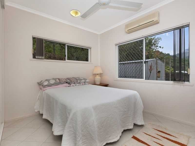 6 Fay Close, Brinsmead QLD 4870