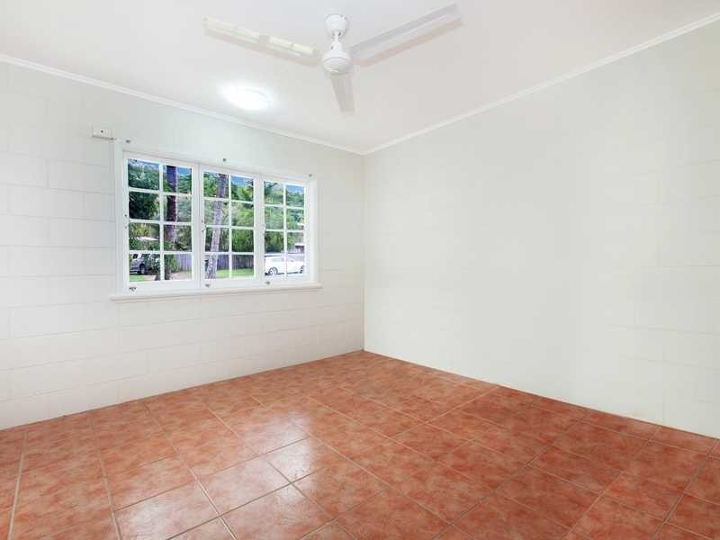 28 Murchison Street, Whitfield QLD 4870