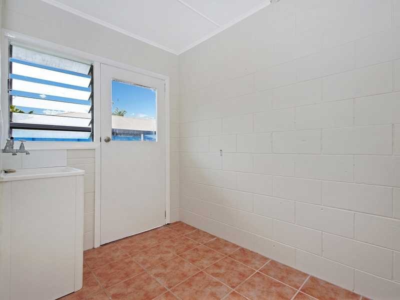 28 Murchison Street, Whitfield QLD 4870