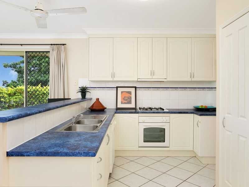 42 Pilosa Street, Redlynch QLD 4870