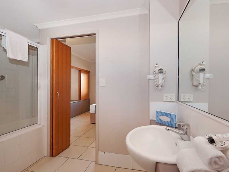 1145 & 1146/3-11 Water Street, Cairns City QLD 4870