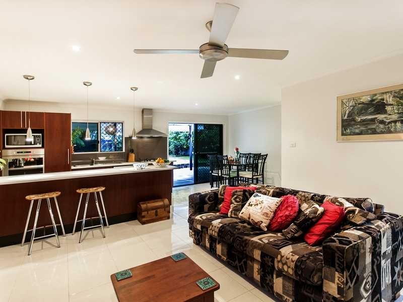 55 Carnation Drive, Mooroobool QLD 4870