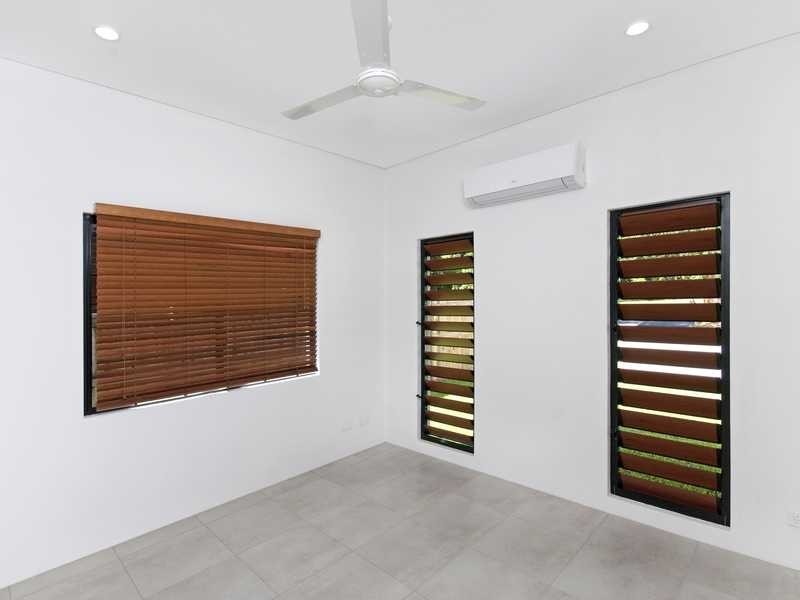 42 Moore Road, Kewarra Beach QLD 4879