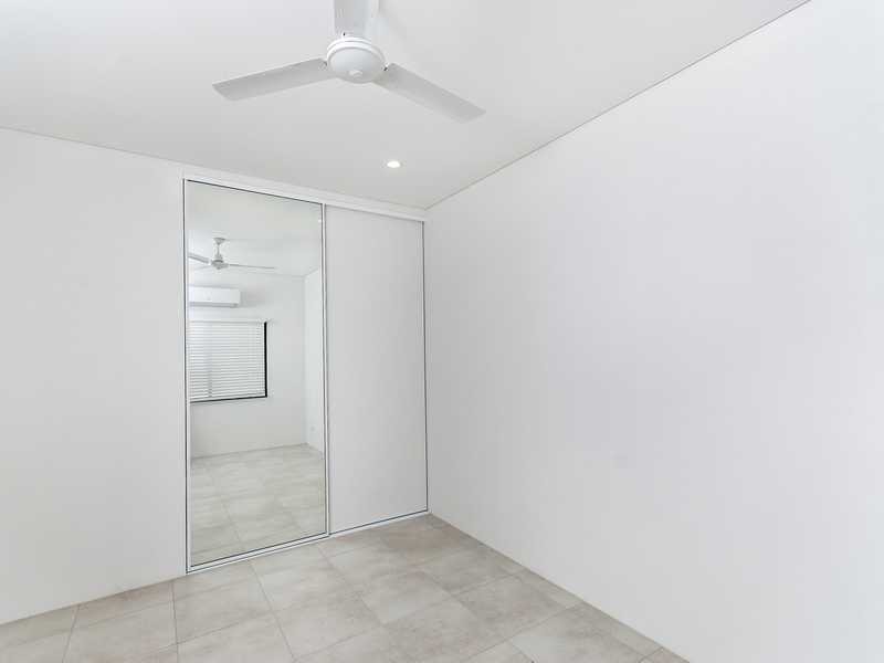 42 Moore Road, Kewarra Beach QLD 4879