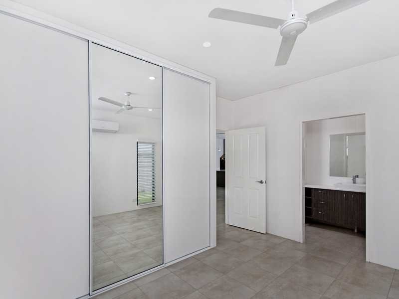 42 Moore Road, Kewarra Beach QLD 4879