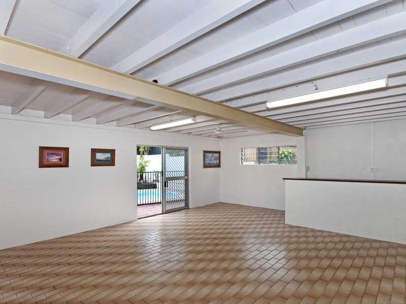 17 Barnes Street, Earlville QLD 4870