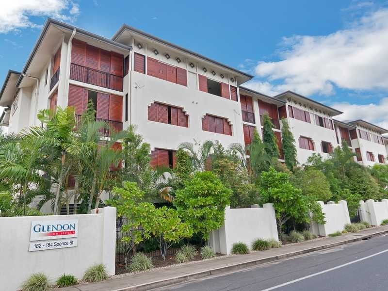 22/182 Spence Street, Cairns QLD 4870