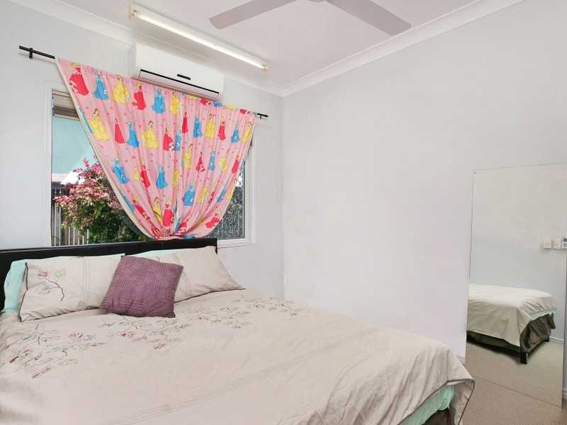 5/342 Mccoombe Street, Mooroobool QLD 4870