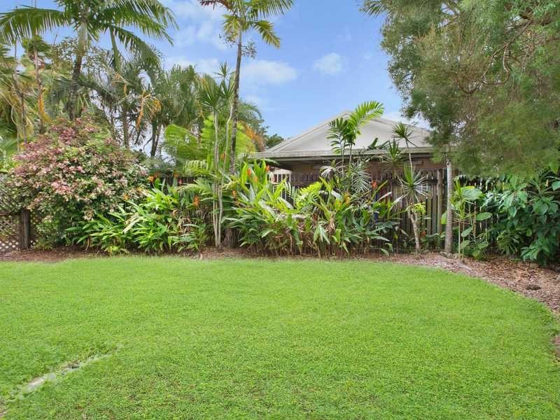 5/342 Mccoombe Street, Mooroobool QLD 4870